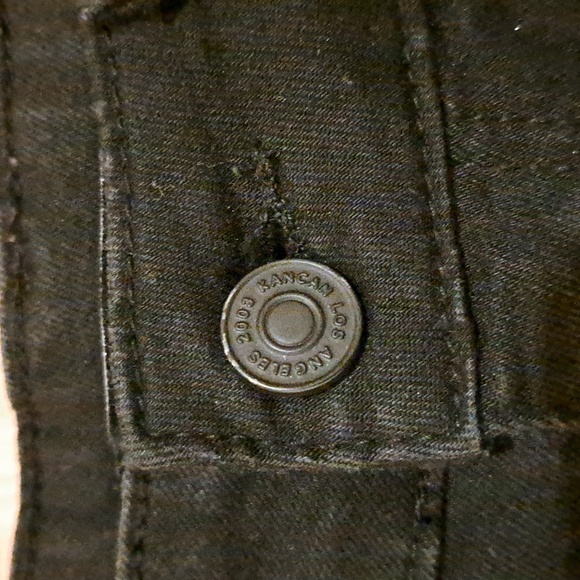 KanCan Black Distressed Shorts. Size 26. - Picture 4 of 11